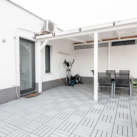 Aio Boutique Apartments‎ 아파트 부쿠레슈티