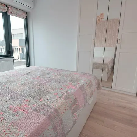 Aio Boutique Apartments‎ *