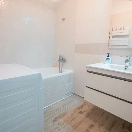 아파트 Aio Boutique Apartments‎